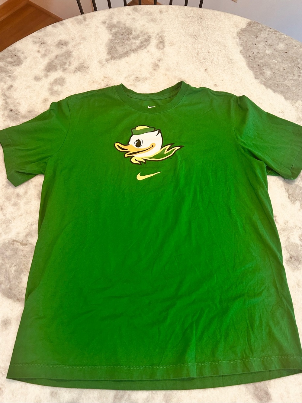 Men's Nike Oregon Ducks T-Shirt Size Large